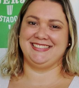 Monique Terra Cardoso